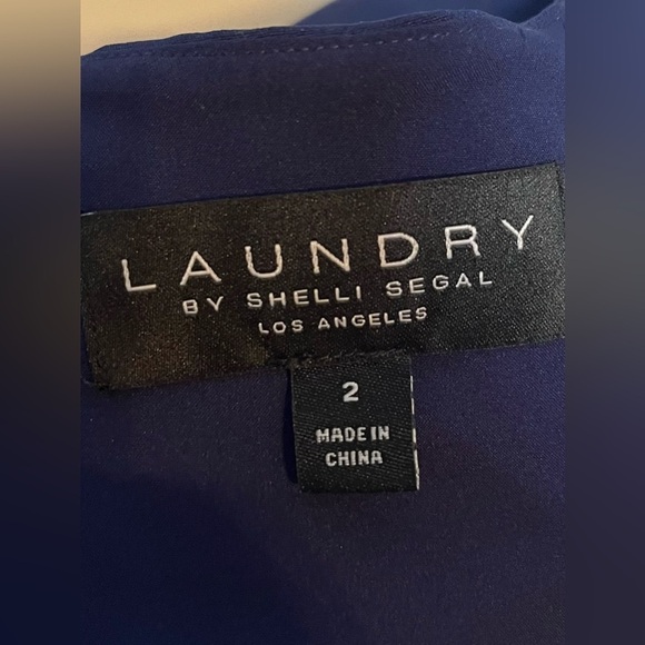 Laundry by Shelli Segal Navy Blue Cutout Flutter Sleeve Shift Dress - Size 2 - Picture 7 of 8